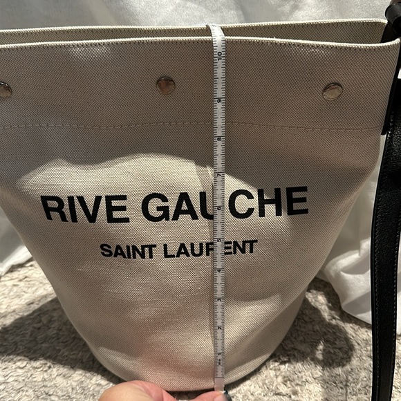 YSL RIVE GAUCHE BUCKET BAG - Picture 11 of 13